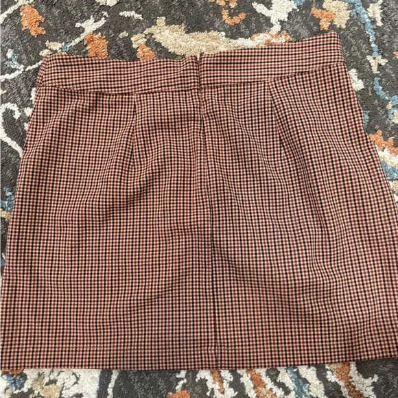 A New Day Brown Plaid Mini Skirt Women’s Size Small Brown Tan - Picture 2 of 5